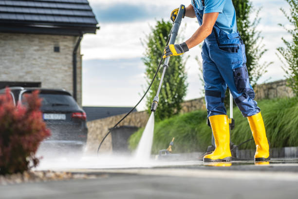 Pressure Washing Brick in Crosspointe, VA